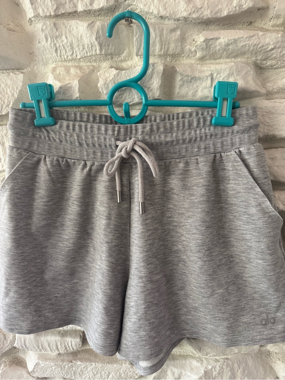 ALO Yoga Heather Gray Drawstring Athletic Shorts